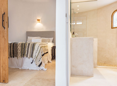 one-of-the-bed-bathrooms-in-casita-lasienna